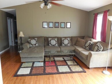 105 Hunters Ln, Shelbyville, TN 37160 - photo 2