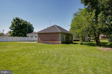 335 E Baltimore St, Taneytown, MD 21787 - photo 4