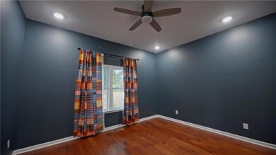 884 Coleman St SW, Atlanta, GA 30310 - photo 5