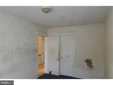 324 Boyd St, Camden, NJ 08105 - photo 3