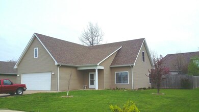 FRONT CORNER