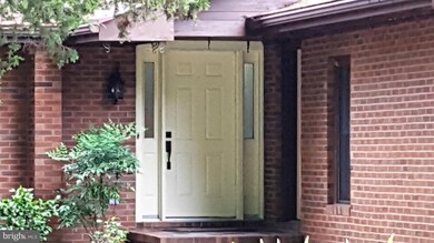 11740 Over Creek Ct, Swan Point, MD 20645 - photo 2