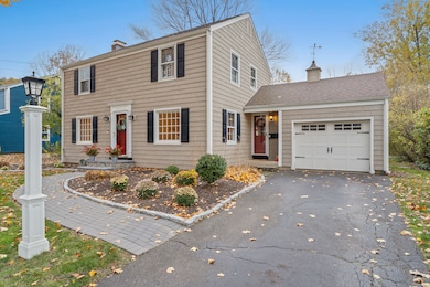 43 Spring Ln, West Hartford, CT 06107 - photo 6