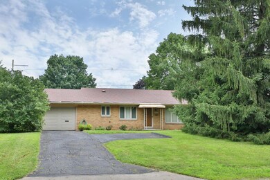 664 E Cooke Rd, Columbus, OH 43214 - photo 2