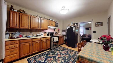 2659 Levans Rd, Coplay, PA 18037 - photo 4