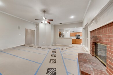 617 Madeline Ct, Azle, TX 76020 - photo 5