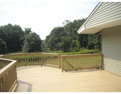 14 Union St, Blackstone, MA 01504 - photo 6