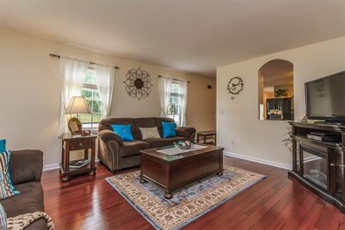 29 Titus Ave, Manchester, NH 03103 - photo 6