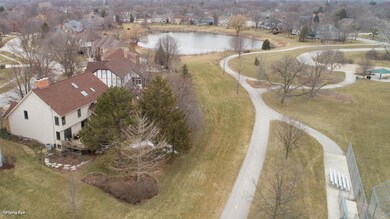 1456 Terrance Dr, Naperville, IL 60565 - photo 3