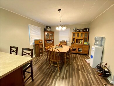 3038 Fairlawn Ct, Columbus, IN 47203 - photo 5