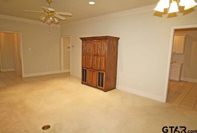 5604 Hollybrook Dr, Tyler, TX 75703 - photo 6