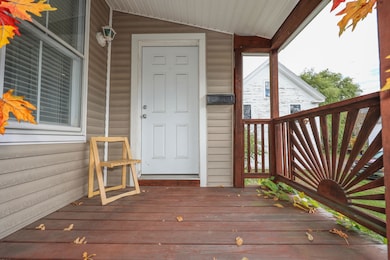 5 Gerry Ave, Newmarket, NH 03857 - photo 5