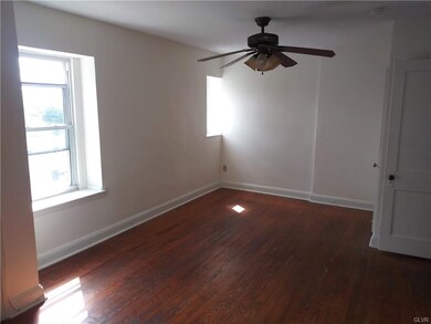 450 Pulaski St unit 2nd Floor, Bethlehem, PA 18018 - photo 4