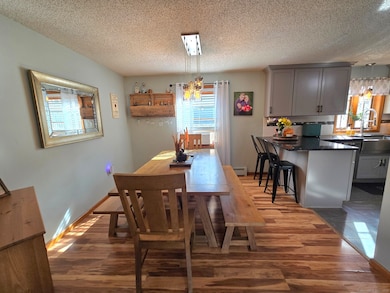 28 Wilson St, Plainville, CT 06062 - photo 5