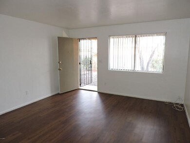 2012 S Granada Dr unit F, Tempe, AZ 85282 - photo 3