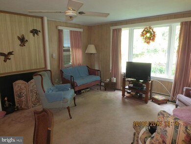 unlisted-address, Temple Hills, MD 20748 - photo 5