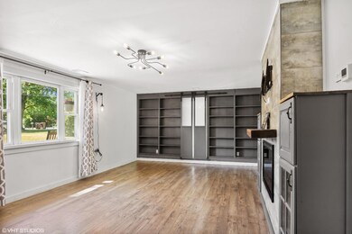 10807 Porter St, Crown Point, IN 46307 - photo 4