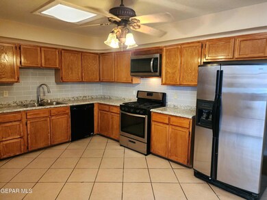 3431 Aurora Ave unit 1, El Paso, TX 79930 - photo 4