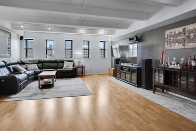 The Blatz Offices unit 916, Milwaukee, WI 53202 - photo 4