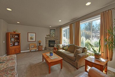 unlisted-address, Bend, OR 97701 - photo 3