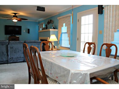 2413 Overland Ave, Reading, PA 19608 - photo 7