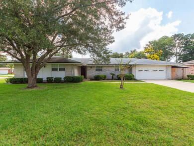 932 Grove Park Ct, Jacksonville, FL 32216 - photo 2