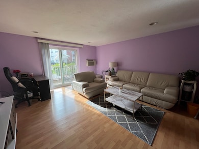 25 Greentree Ln unit 13, South Weymouth, MA 02190 - photo 2