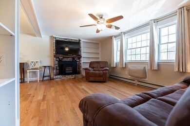 636 Chickering Rd, North Andover, MA 01845 - photo 3