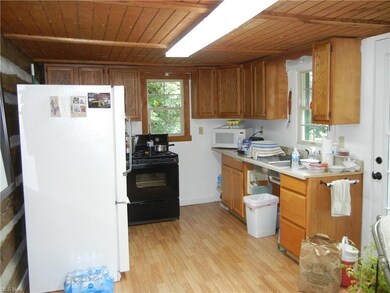 29490 Chestnut Ridge Rd, Danville, OH 43014 - photo 2