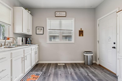 14-web-or-mls-NHM01364