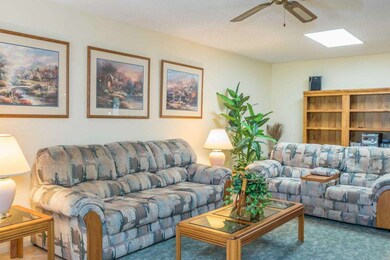 17415 N Boswell Blvd, Sun City, AZ 85373 - photo 4