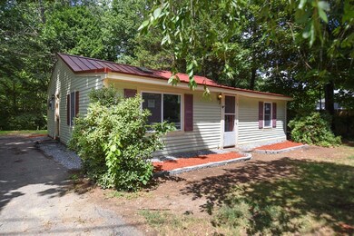 5 Lakeview Ave, Sandown, NH 03873 - photo 2