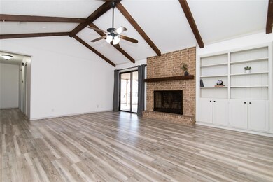 906 Boone Dr, Sherman, TX 75090 - photo 4