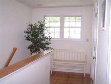 55 Bridle Cross Rd, Fitchburg, MA 01420 - photo 6