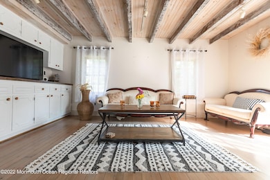 11 Bray St, Colts Neck, NJ 07722 - photo 2