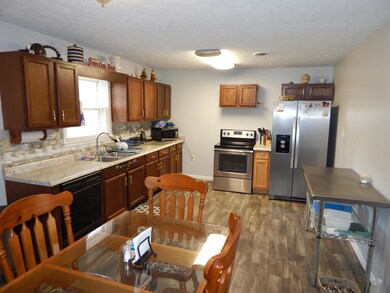 481 Norman Dr, Crossville, TN 38571 - photo 7