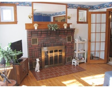 543 Shea St, Fitchburg, MA 01420 - photo 4