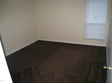 5326 Comanche St unit 401, Jacksonville, FL 32205 - photo 3