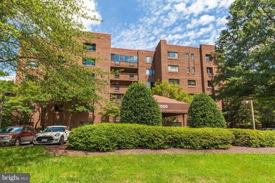 11500 Fairway Dr unit 607, Reston, VA 20190 - photo 3
