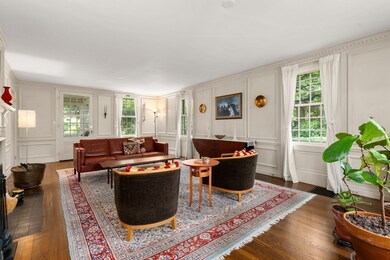 4 Gray Gardens W, Cambridge, MA 02138 - photo 4