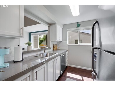 9986 SW Trapper Terrace, Beaverton, OR 97008 - photo 4