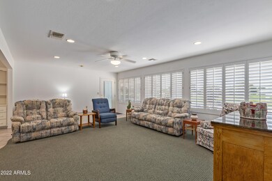 11 White Mountain 10433