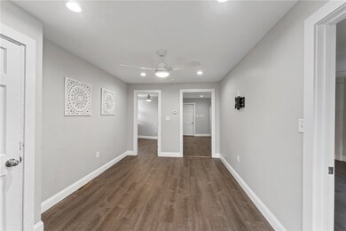 62 Main St unit 1st floor, Warren, RI 02885 - photo 7