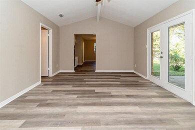 2808 Autumn Dr, Hurst, TX 76054 - photo 4