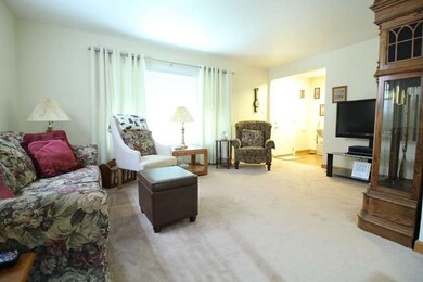 808 Norfolk Ave, Westchester, IL 60154 - photo 2