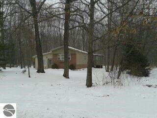 987 S Patricia Rd, Au Gres, MI 48703 - photo 2