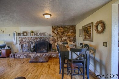 245 SE Fir Villa Rd, Dallas, OR 97338 - photo 7