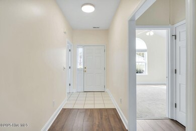 1515 Honeybee Ln, Wilmington, NC 28412 - photo 5