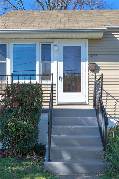 1033 Saint Clair Ave, Charlottesville, VA 22901 - photo 7