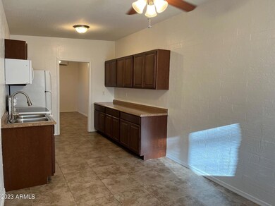 2533 N 9th St, Phoenix, AZ 85006 - photo 6